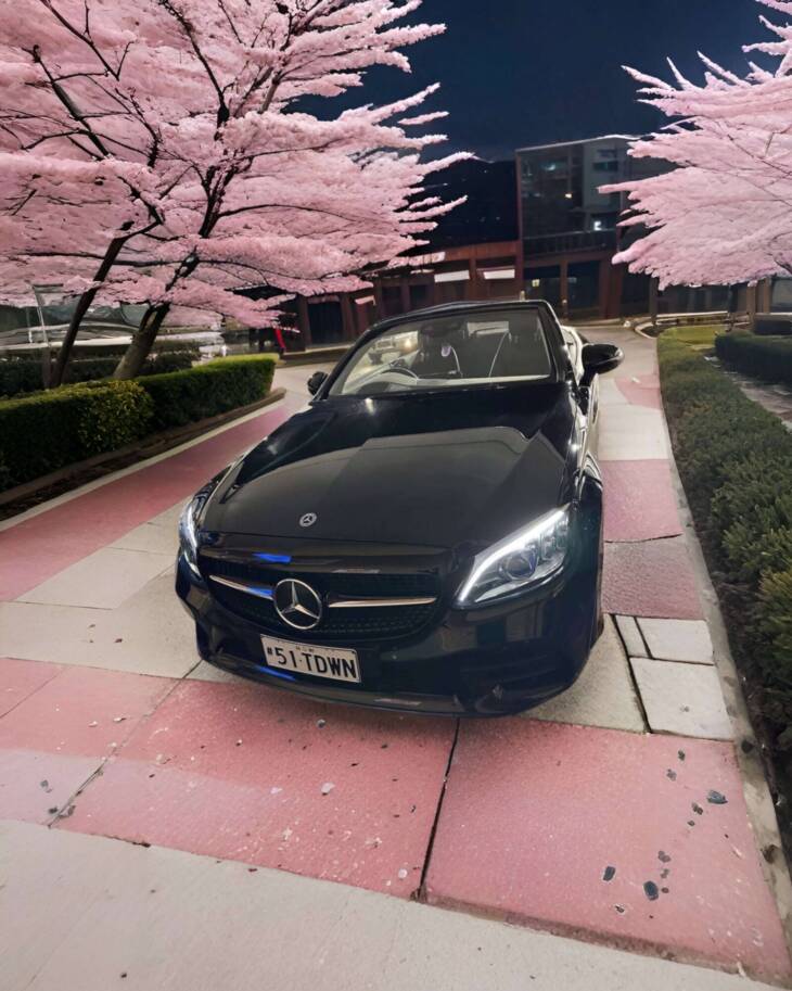 MERCEDES BENZ C200 CONVERTIBLE - Image 2