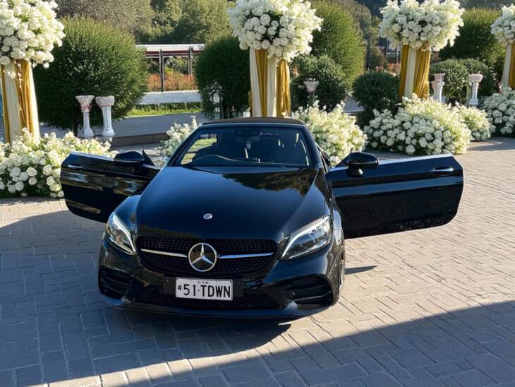 MERCEDES BENZ C200 CONVERTIBLE - Image 12